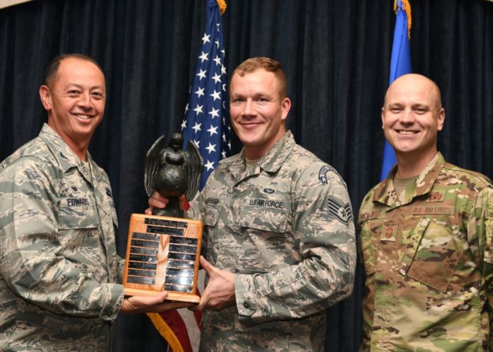 SERE Specialist wins Air Rescue Association Award – AF Special Warfare